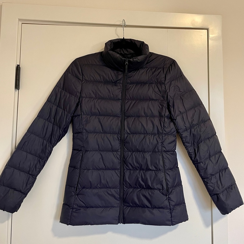 Quince Navy Down Puffer with Zip Pockets